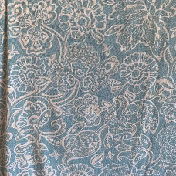 Old Navy Dressy Tank Top - Picture 3 of 7